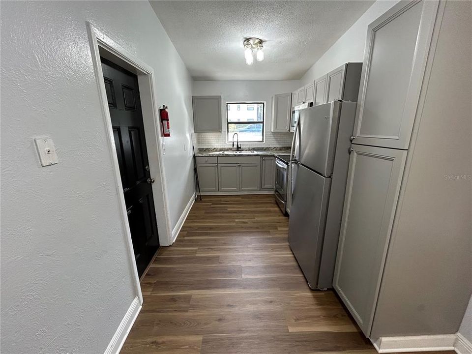 En Renta: $1,800 (4 camas, 2 baños, 1756 Pies cuadrados)