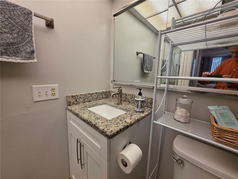 For Sale: $225,000 (2 beds, 2 baths, 1200 Square Feet)