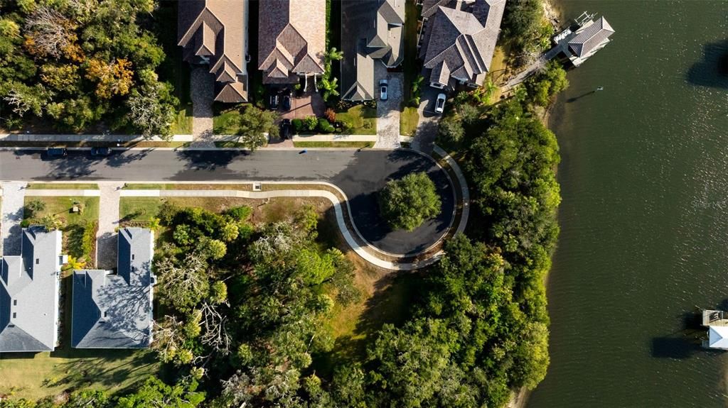 待售: $199,000 (0.33 acres)