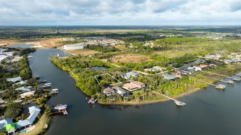 待售: $199,000 (0.33 acres)