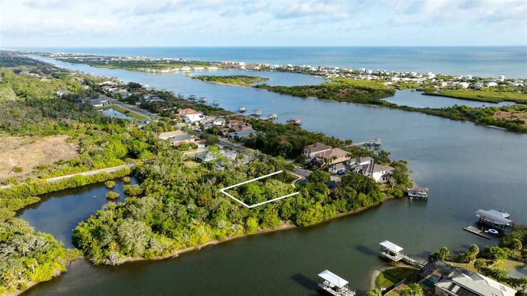 待售: $199,000 (0.33 acres)