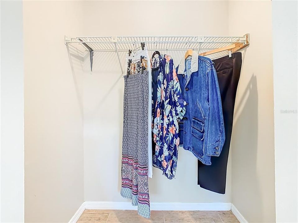 Под контрактом: $169,900 (2 спален, 1 ванн, 759 Квадратных фут)