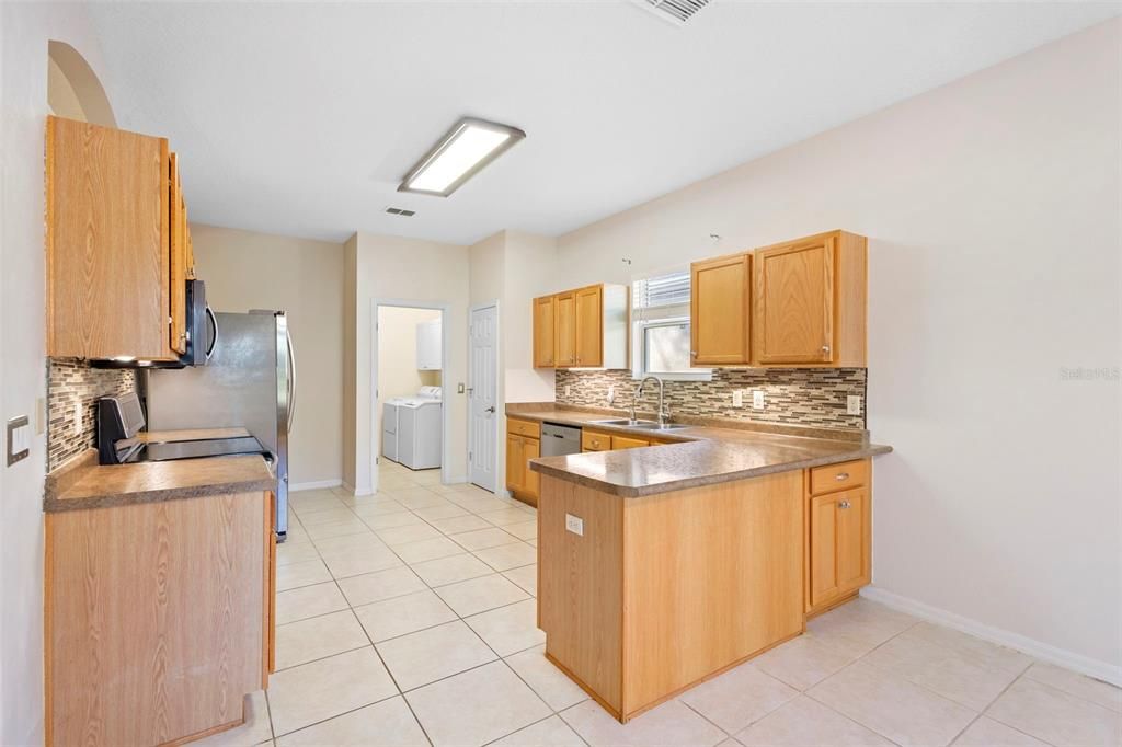 For Sale: $330,000 (3 beds, 2 baths, 2145 Square Feet)