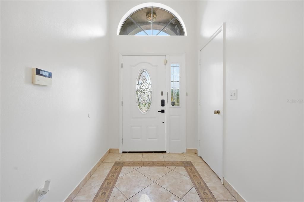 For Sale: $340,000 (3 beds, 2 baths, 1597 Square Feet)