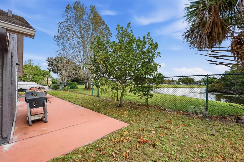 For Sale: $340,000 (3 beds, 2 baths, 1597 Square Feet)