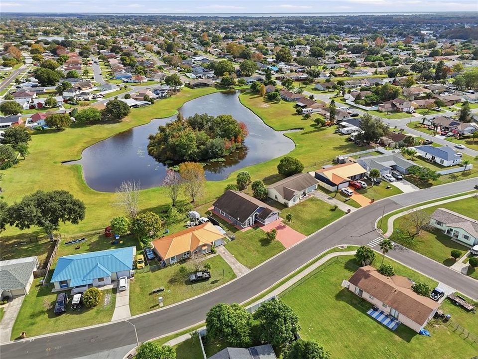 For Sale: $340,000 (3 beds, 2 baths, 1597 Square Feet)