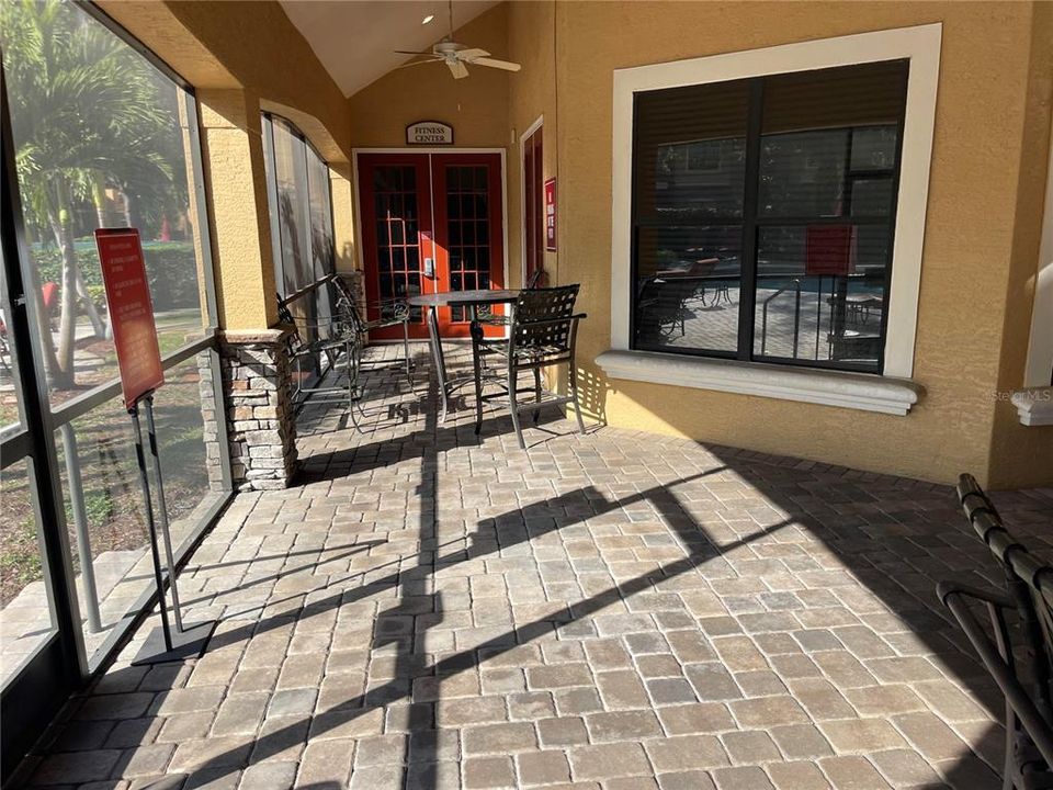 En Venta: $335,000 (3 camas, 2 baños, 1430 Pies cuadrados)