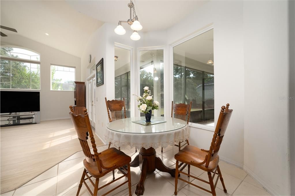 待售: $699,000 (4 贝兹, 3 浴室, 3234 平方英尺)