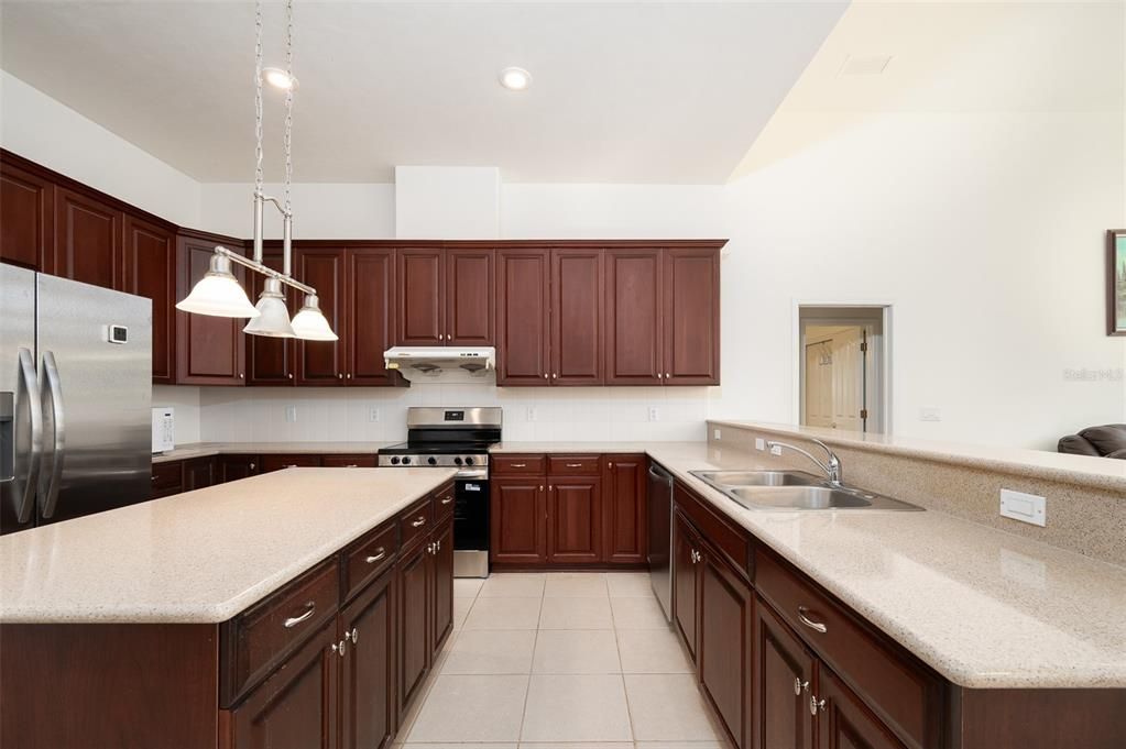 待售: $699,000 (4 贝兹, 3 浴室, 3234 平方英尺)