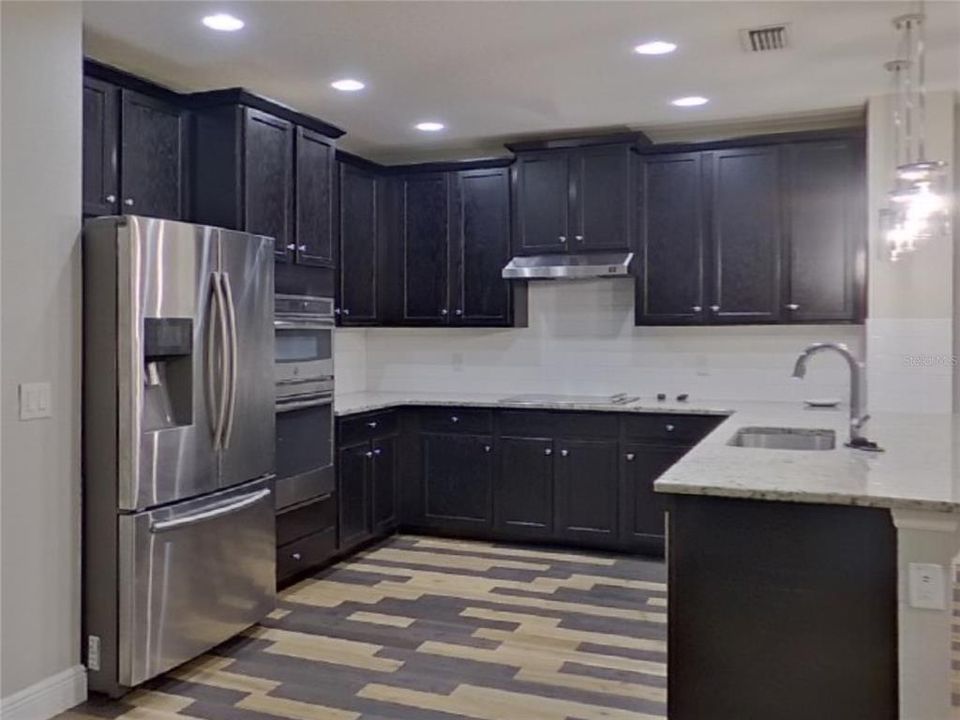 For Rent: $2,589 (4 beds, 3 baths, 2542 Square Feet)