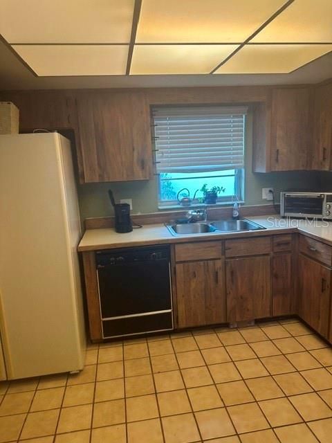 待售: $310,000 (2 贝兹, 2 浴室, 1120 平方英尺)