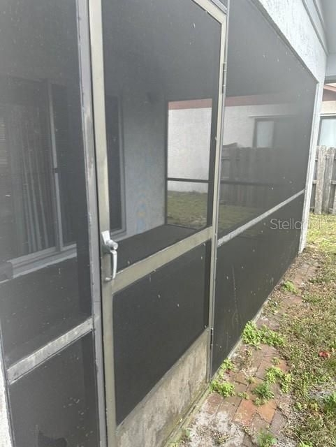 待售: $310,000 (2 贝兹, 2 浴室, 1120 平方英尺)