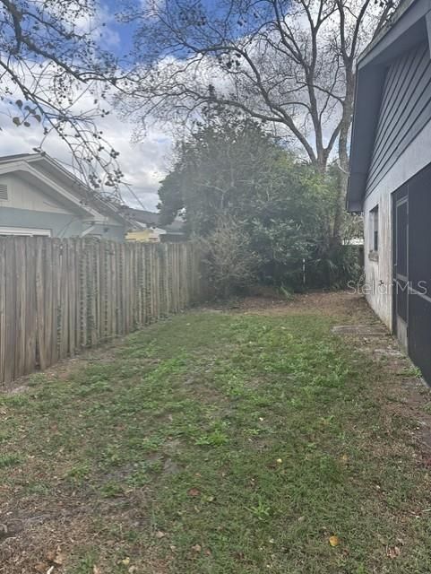 待售: $310,000 (2 贝兹, 2 浴室, 1120 平方英尺)