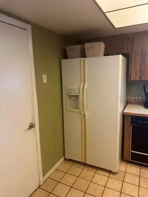 待售: $310,000 (2 贝兹, 2 浴室, 1120 平方英尺)