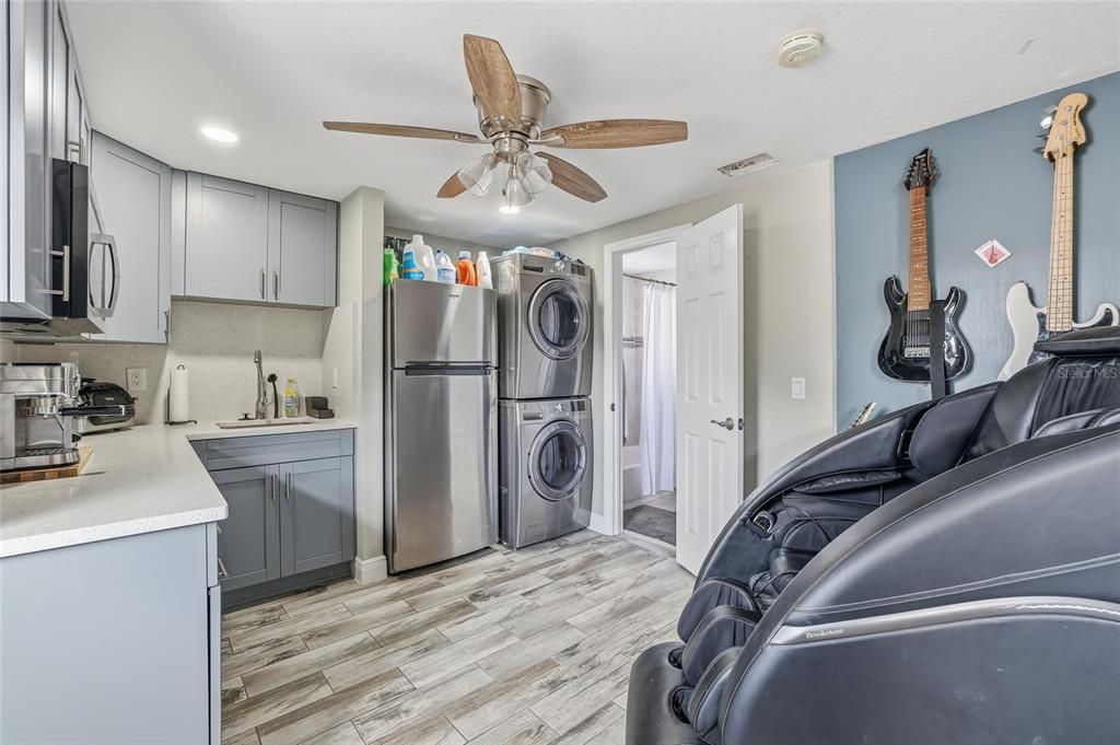 En Venta: $520,000 (5 camas, 3 baños, 1908 Pies cuadrados)