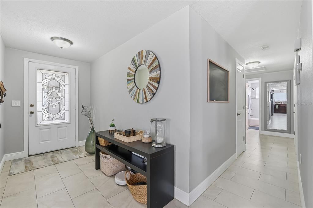 En Venta: $520,000 (5 camas, 3 baños, 1908 Pies cuadrados)