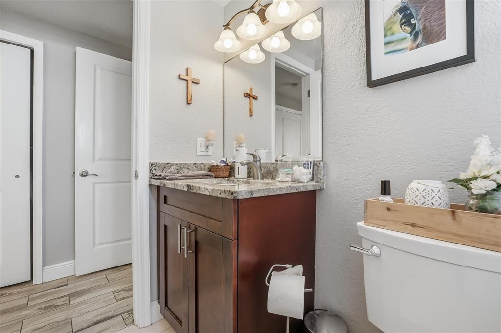 En Venta: $520,000 (5 camas, 3 baños, 1908 Pies cuadrados)