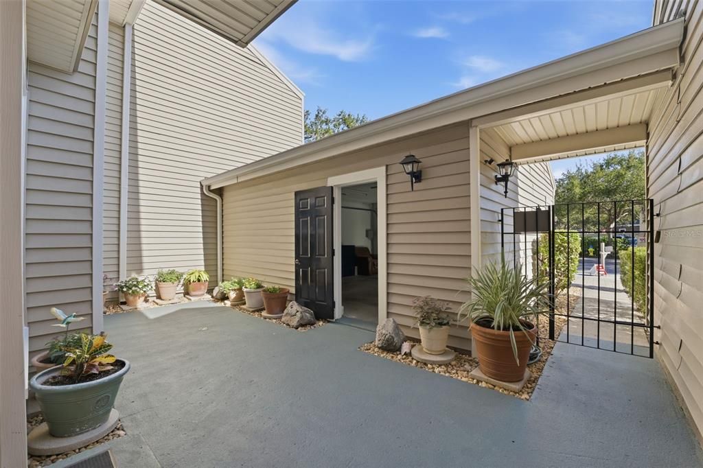 For Sale: $615,000 (3 beds, 2 baths, 1605 Square Feet)