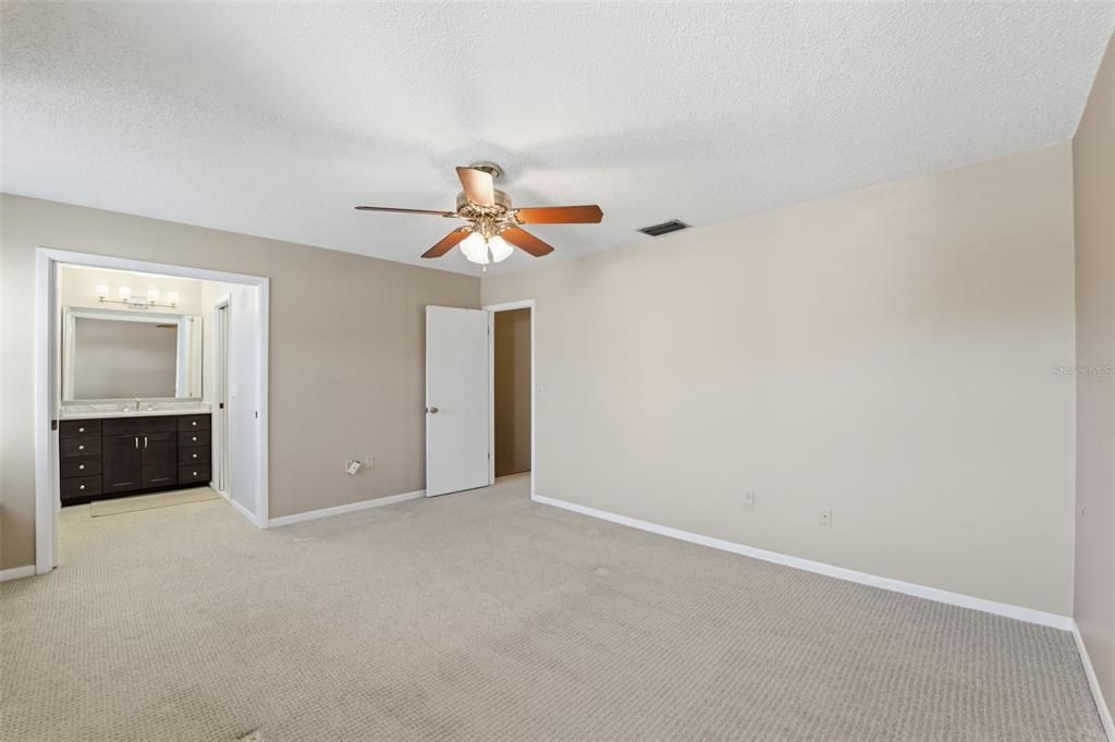 For Sale: $615,000 (3 beds, 2 baths, 1605 Square Feet)