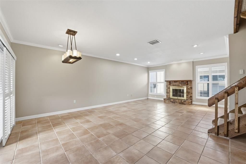 For Sale: $615,000 (3 beds, 2 baths, 1605 Square Feet)