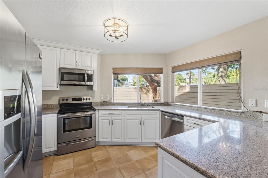 For Sale: $615,000 (3 beds, 2 baths, 1605 Square Feet)