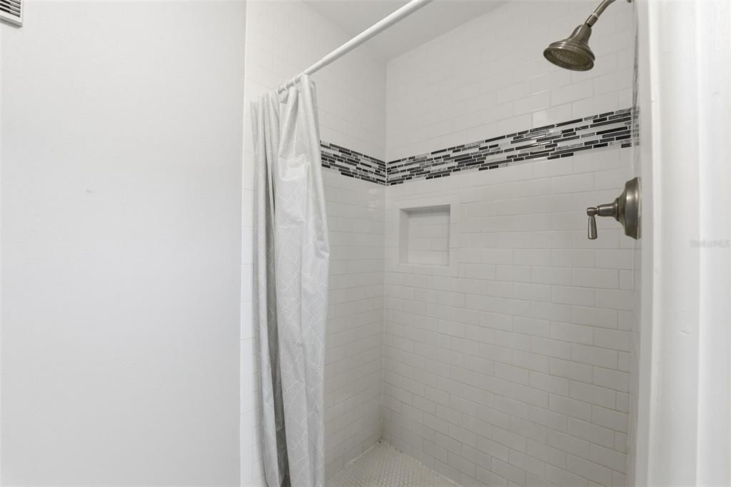 For Sale: $615,000 (3 beds, 2 baths, 1605 Square Feet)