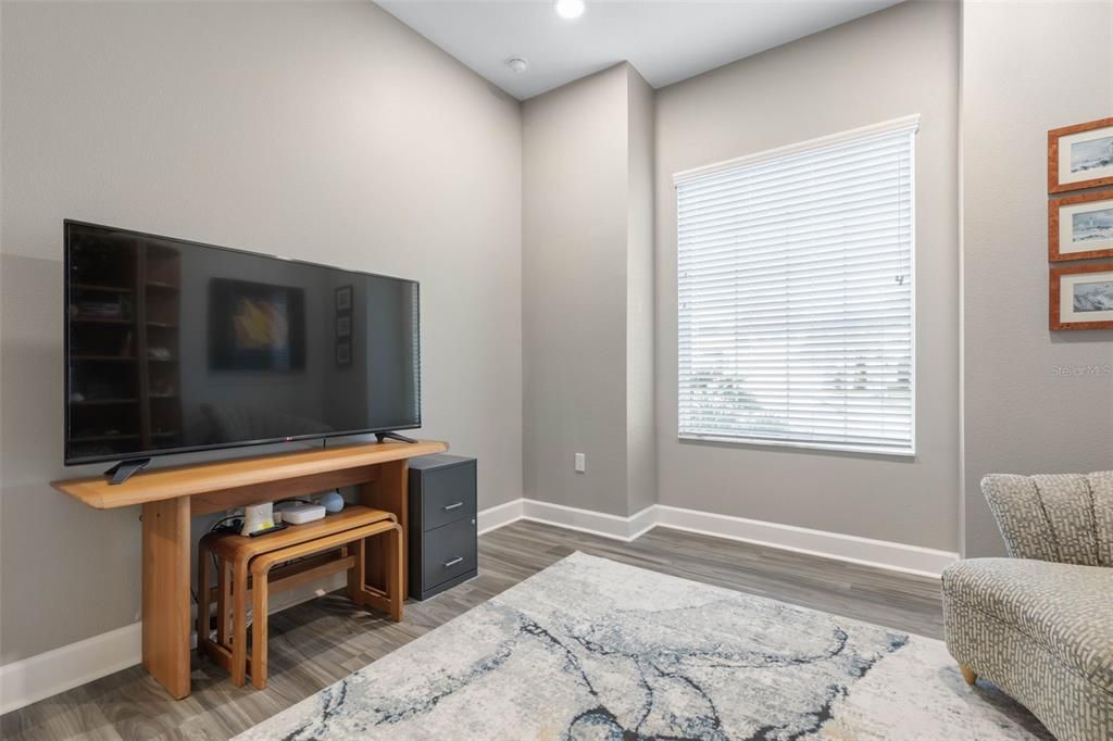 待售: $1,049,000 (3 贝兹, 3 浴室, 2432 平方英尺)