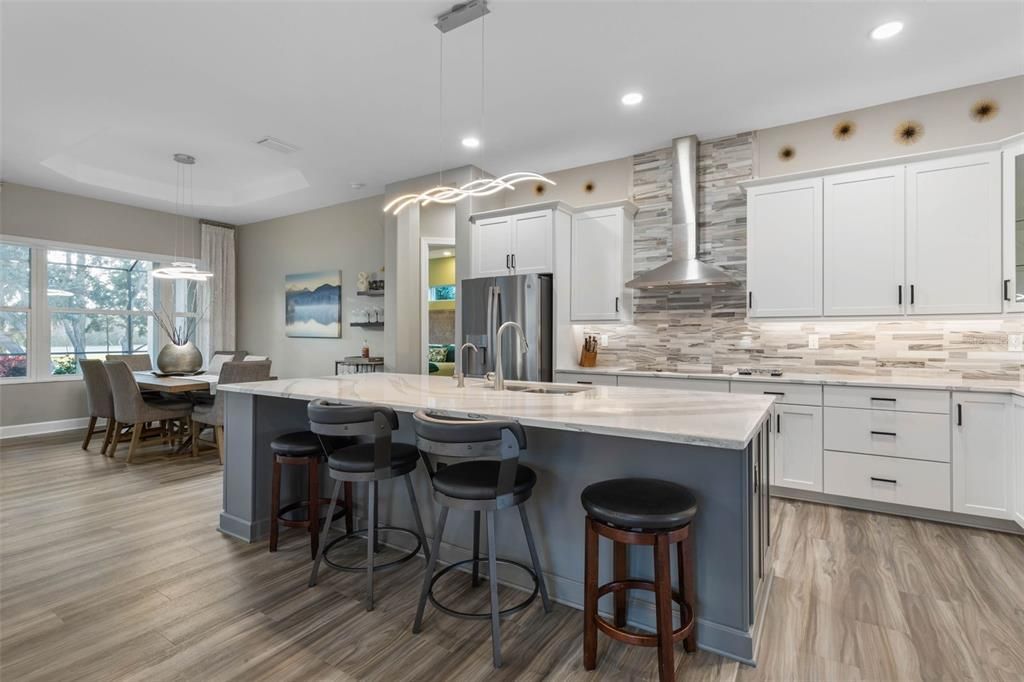 待售: $1,049,000 (3 贝兹, 3 浴室, 2432 平方英尺)