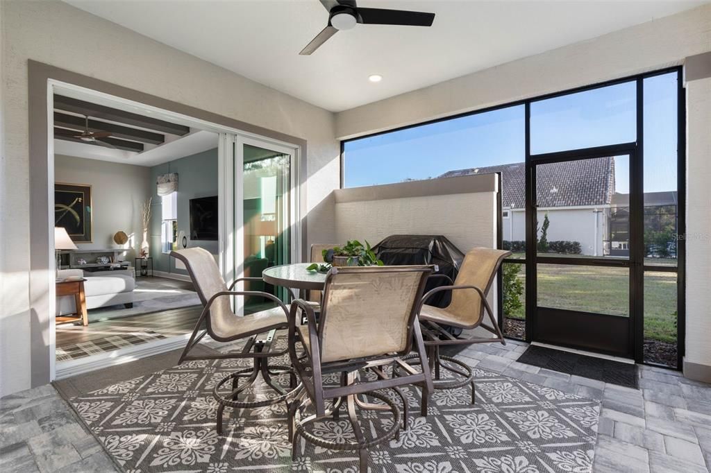 待售: $1,049,000 (3 贝兹, 3 浴室, 2432 平方英尺)