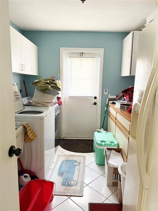 For Sale: $468,000 (3 beds, 2 baths, 1996 Square Feet)