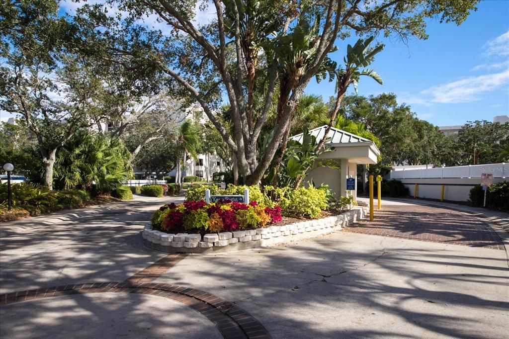 На продажу: $229,000 (1 спален, 1 ванн, 950 Квадратных фут)