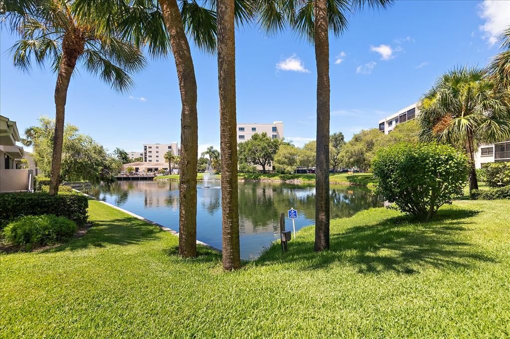 На продажу: $229,000 (1 спален, 1 ванн, 950 Квадратных фут)