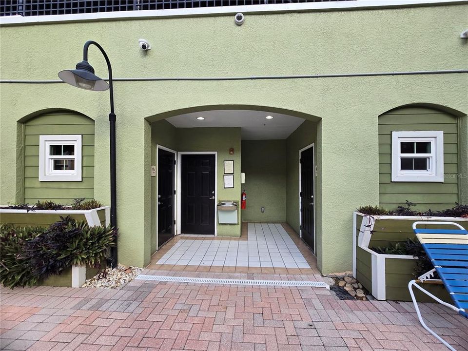 For Rent: $1,490 (1 beds, 1 baths, 672 Square Feet)