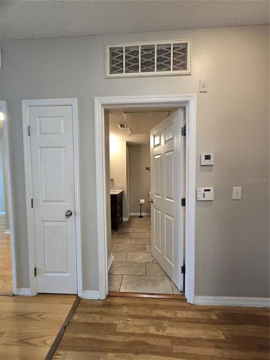 For Rent: $1,490 (1 beds, 1 baths, 672 Square Feet)