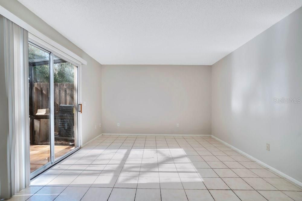 En Venta: $180,000 (2 camas, 1 baños, 1329 Pies cuadrados)