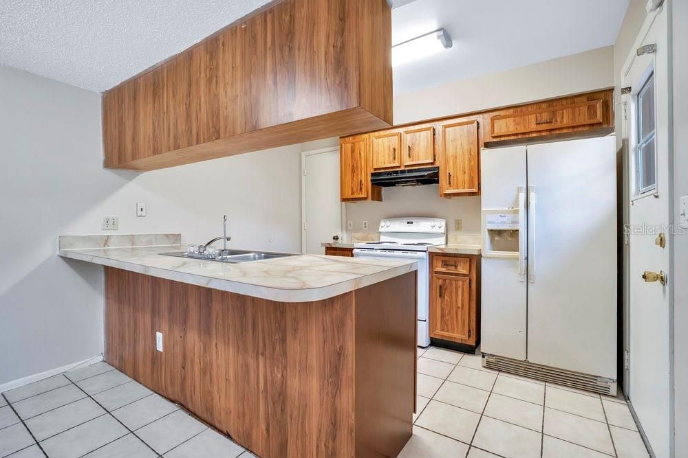 En Venta: $180,000 (2 camas, 1 baños, 1329 Pies cuadrados)