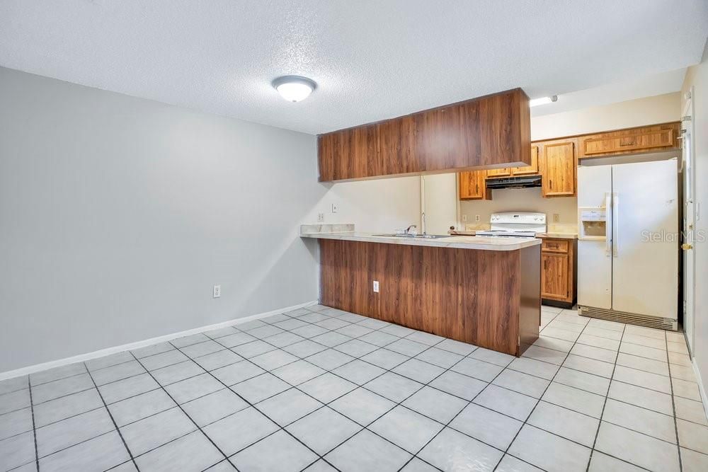 En Venta: $180,000 (2 camas, 1 baños, 1329 Pies cuadrados)