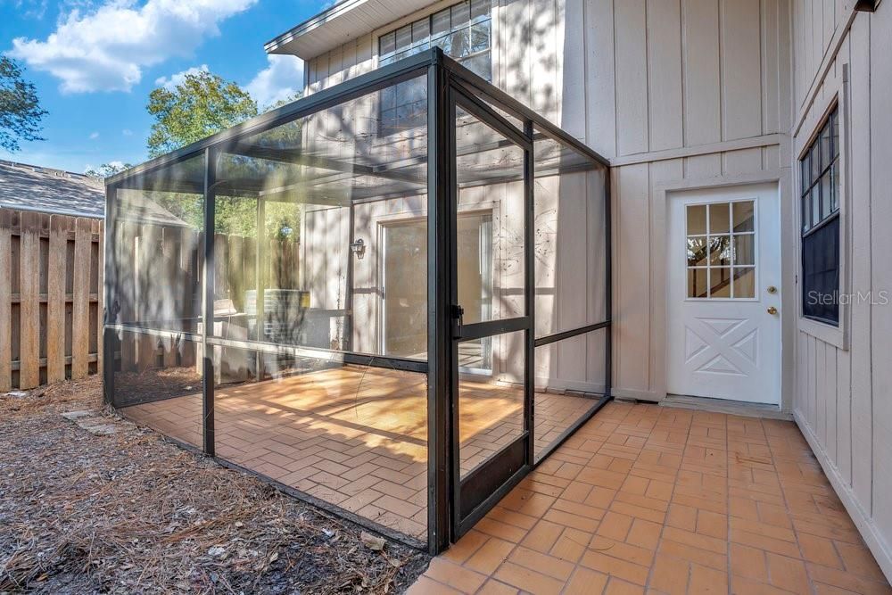 En Venta: $180,000 (2 camas, 1 baños, 1329 Pies cuadrados)