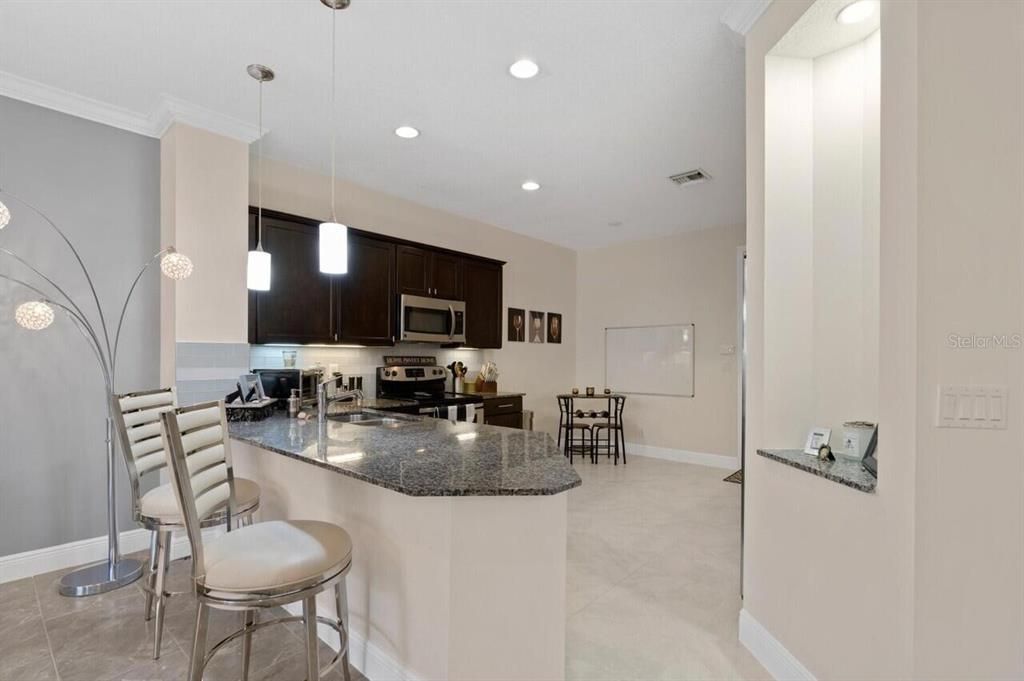 На продажу: $499,950 (3 спален, 2 ванн, 2278 Квадратных фут)