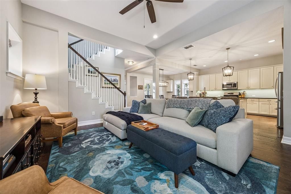 待售: $940,000 (4 贝兹, 3 浴室, 2677 平方英尺)