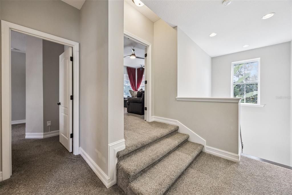 待售: $940,000 (4 贝兹, 3 浴室, 2677 平方英尺)