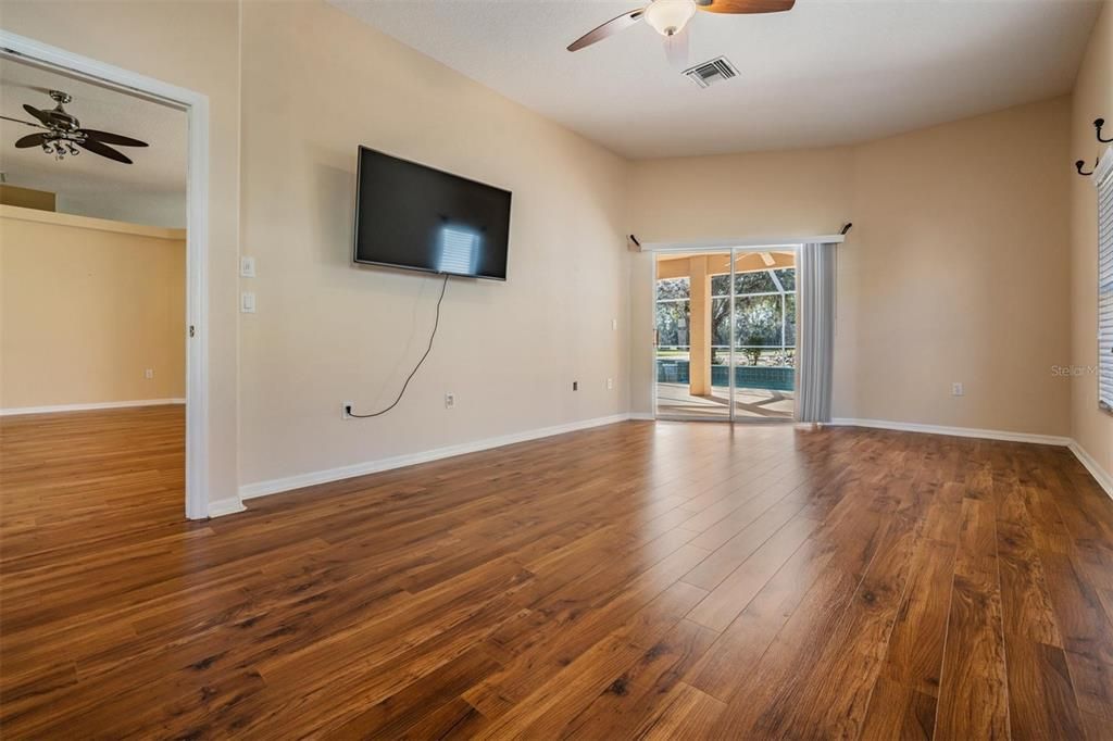 На продажу: $599,000 (3 спален, 2 ванн, 2395 Квадратных фут)