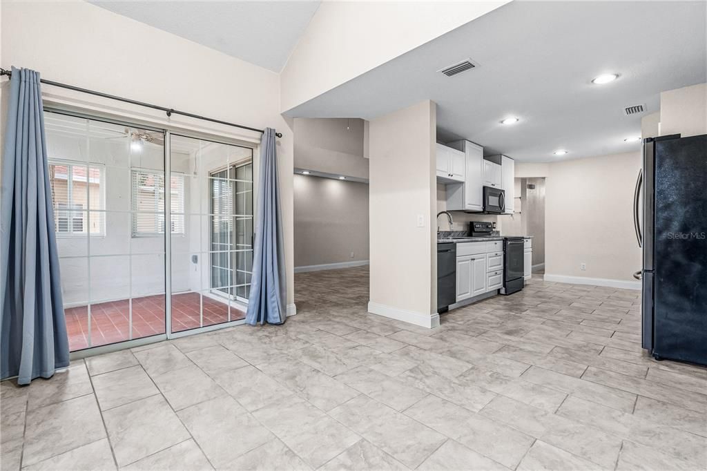 На продажу: $439,000 (3 спален, 2 ванн, 1875 Квадратных фут)