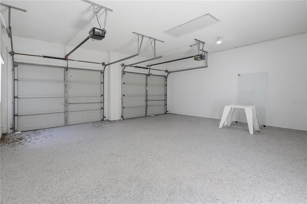 For Sale: $399,900 (3 beds, 2 baths, 1875 Square Feet)