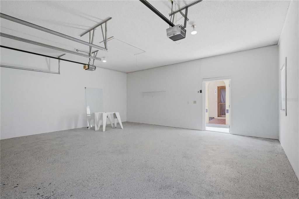 For Sale: $399,900 (3 beds, 2 baths, 1875 Square Feet)