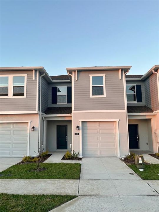 For Rent: $1,800 (3 beds, 2 baths, 1787 Square Feet)