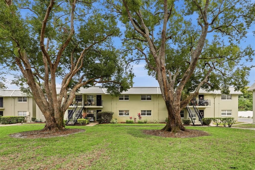 На продажу: $170,000 (2 спален, 1 ванн, 920 Квадратных фут)