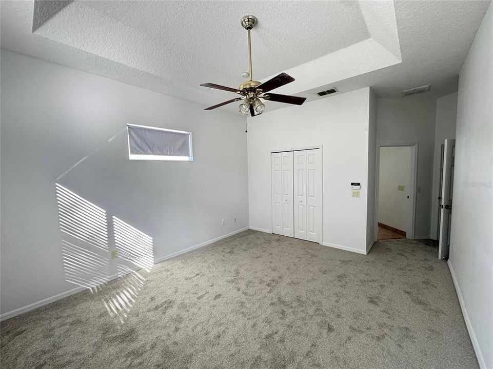 En Venta: $369,900 (3 camas, 2 baños, 1760 Pies cuadrados)