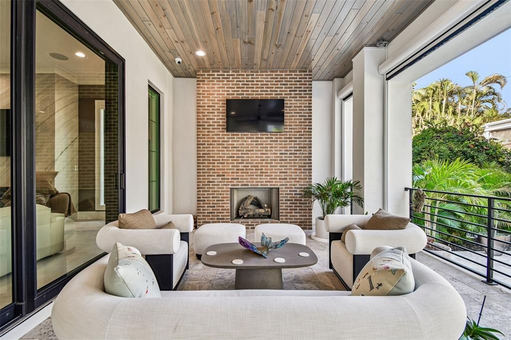 For Sale: $3,900,000 (4 beds, 4 baths, 4558 Square Feet)