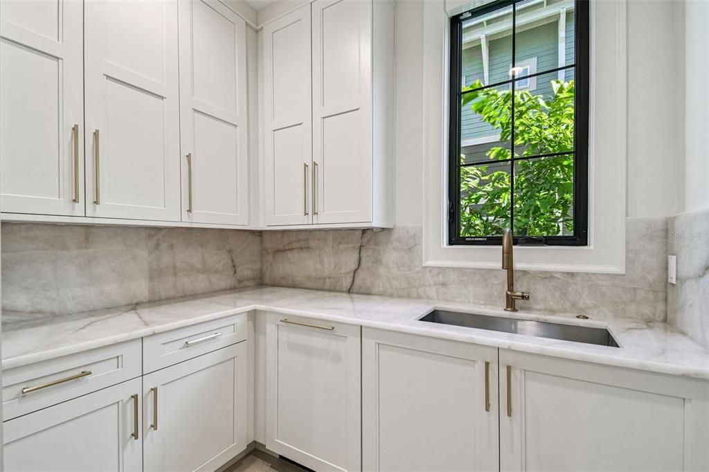 For Sale: $3,900,000 (4 beds, 4 baths, 4558 Square Feet)